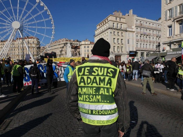 A Yellow Jacket in Marseille “I am Adama, Amine, Ali, Wissam, Zineb, Redouane” (all victims of police violence)